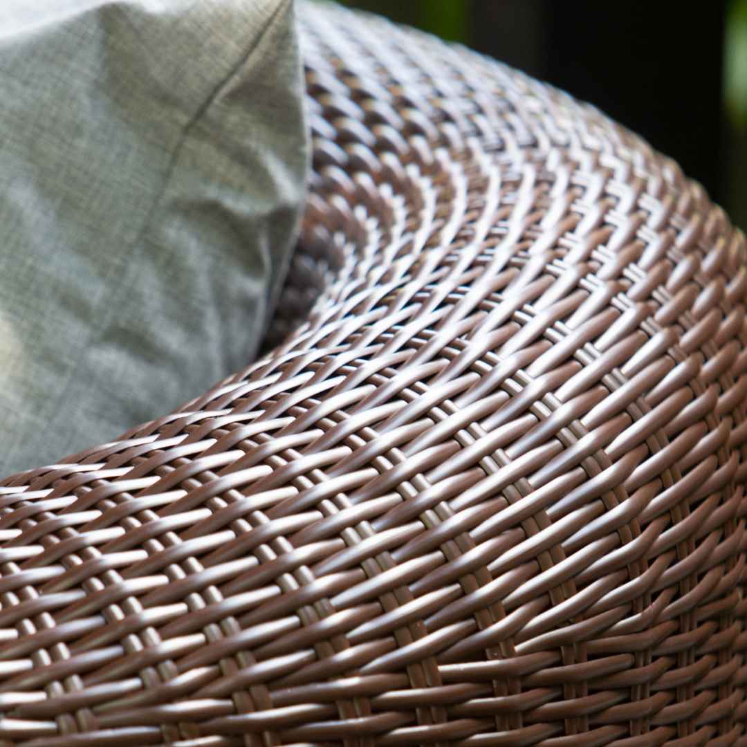 Velká hybridní jídelní sestava AMPIR FAMILY Terico. Skládá se z 5 kusů. Klikněte pro zobrazení podrobných informací.